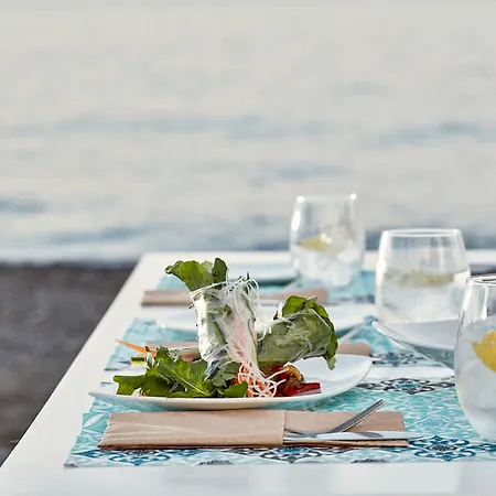 Ξενοδοχείο Boho Santorini 3*